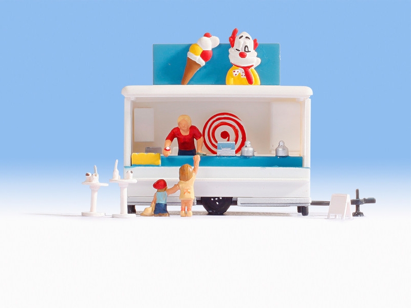 PUESTO DE HELADOS