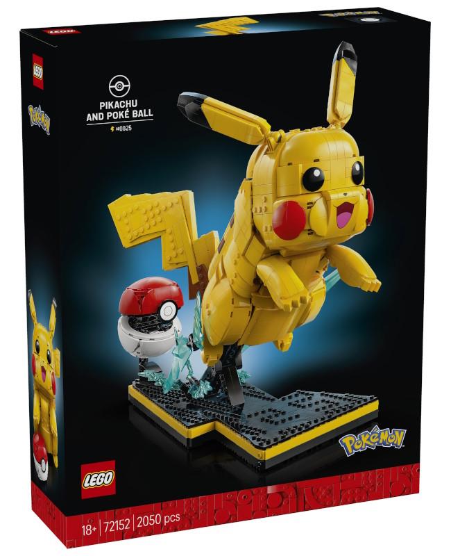 PIKACHU Y POKÉ BALL