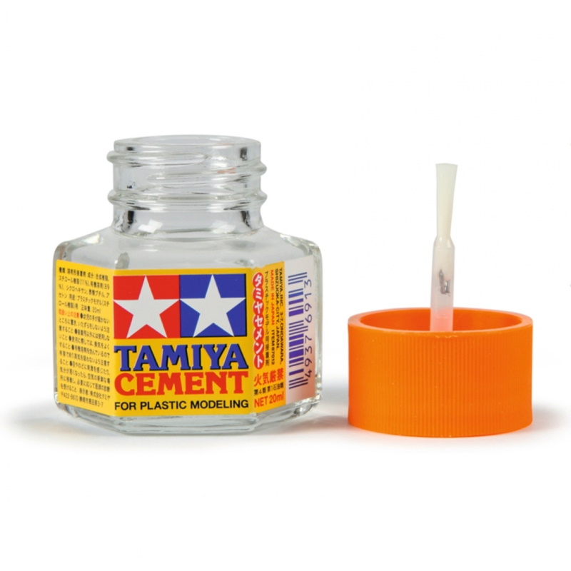 PEGAMENTO PLÁSTICO CEMENT 20 ML.