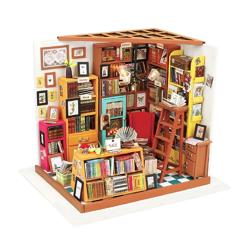 SAM’S STUDY ROOM