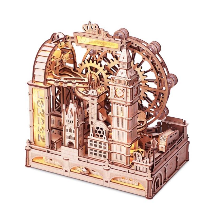 LONDON MARBLE RUN