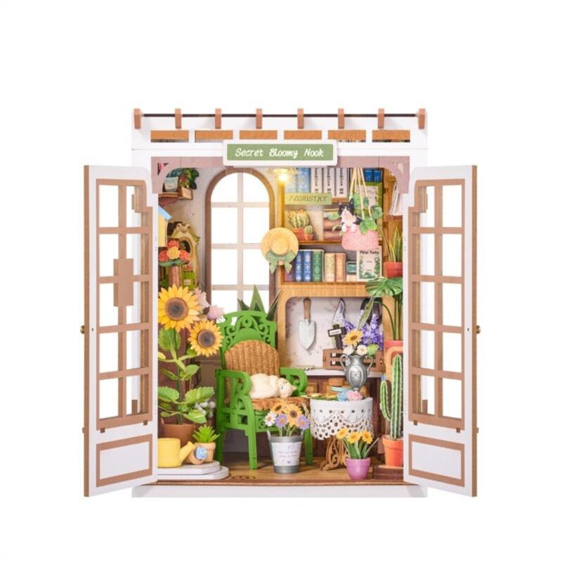 SECRET BLOOMY NOOK – BOOK NOOK